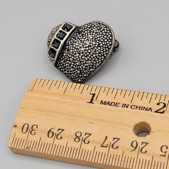 Sterling Silver Marcasite Small Heart Shaped Brooch Pin Textured Black Crystals - Picture 6 of 7